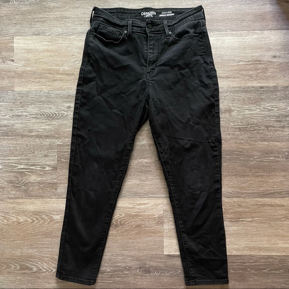 DONATING 12/31 - Denizen/ Levi’s - High Rise Ankle Skinny Jeans - Picture 2 of 5